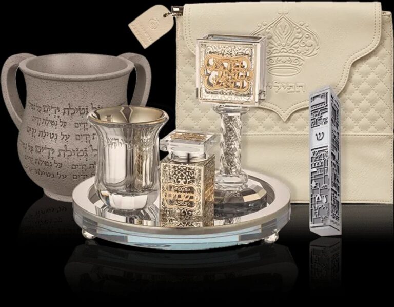 מגוון מוצרי יודאיקה מתוך אתר נזר המשכן
