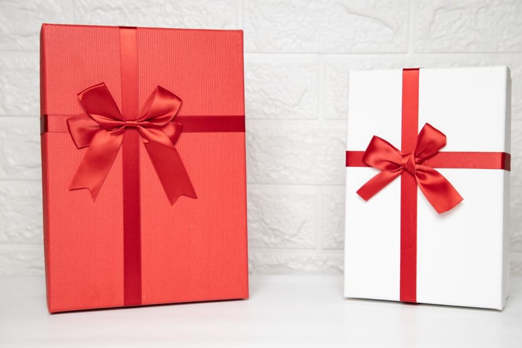 corporate gift box office